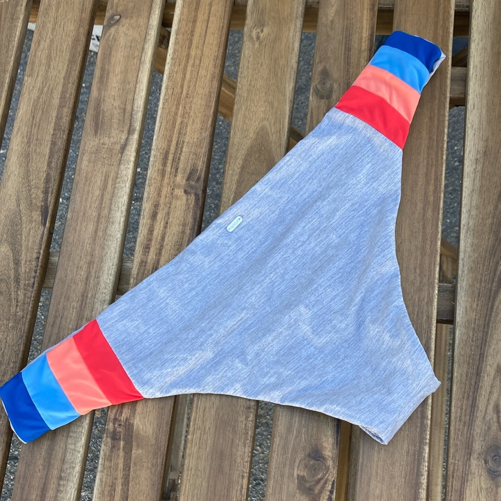 Rip curl gray chambray stripe side bikini bottoms XL